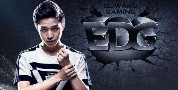 退役名帅爆料视频,视频爆料背后的足球风云